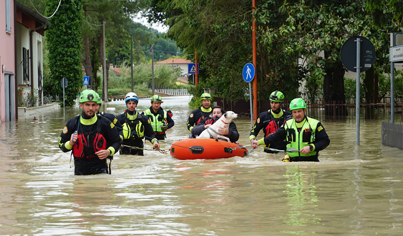 Il Soccorso Alpino Calabria impegnato a Cesena per interventi di evacuazione e recupero di persone