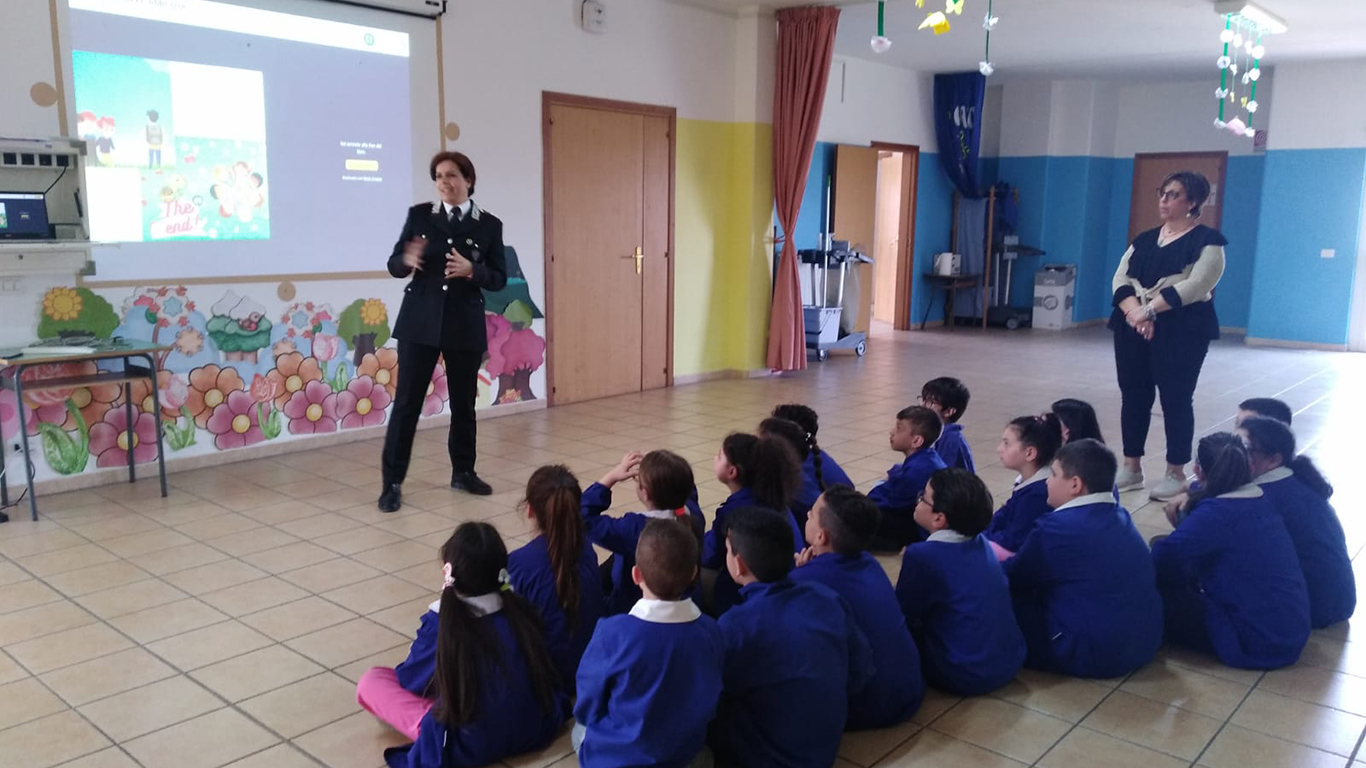 La tartaruga a scuola per educare al rispetto dell’ambiente: Castrovillari e Corigliano coinvolte nel progetto dei Carabinieri Forestale