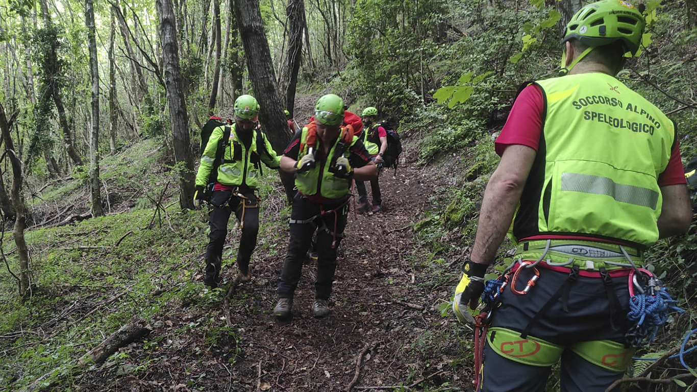 Orsomarso: escursionista di Cuneo salvata dal Soccorso Alpino dopo una caduta