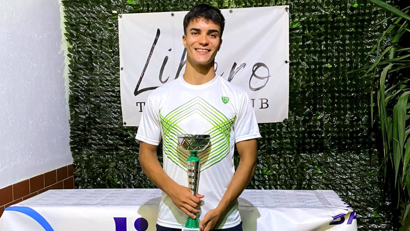 Tennis: il castrovillarese Antonio Casalnovo è campione regionale assoluto