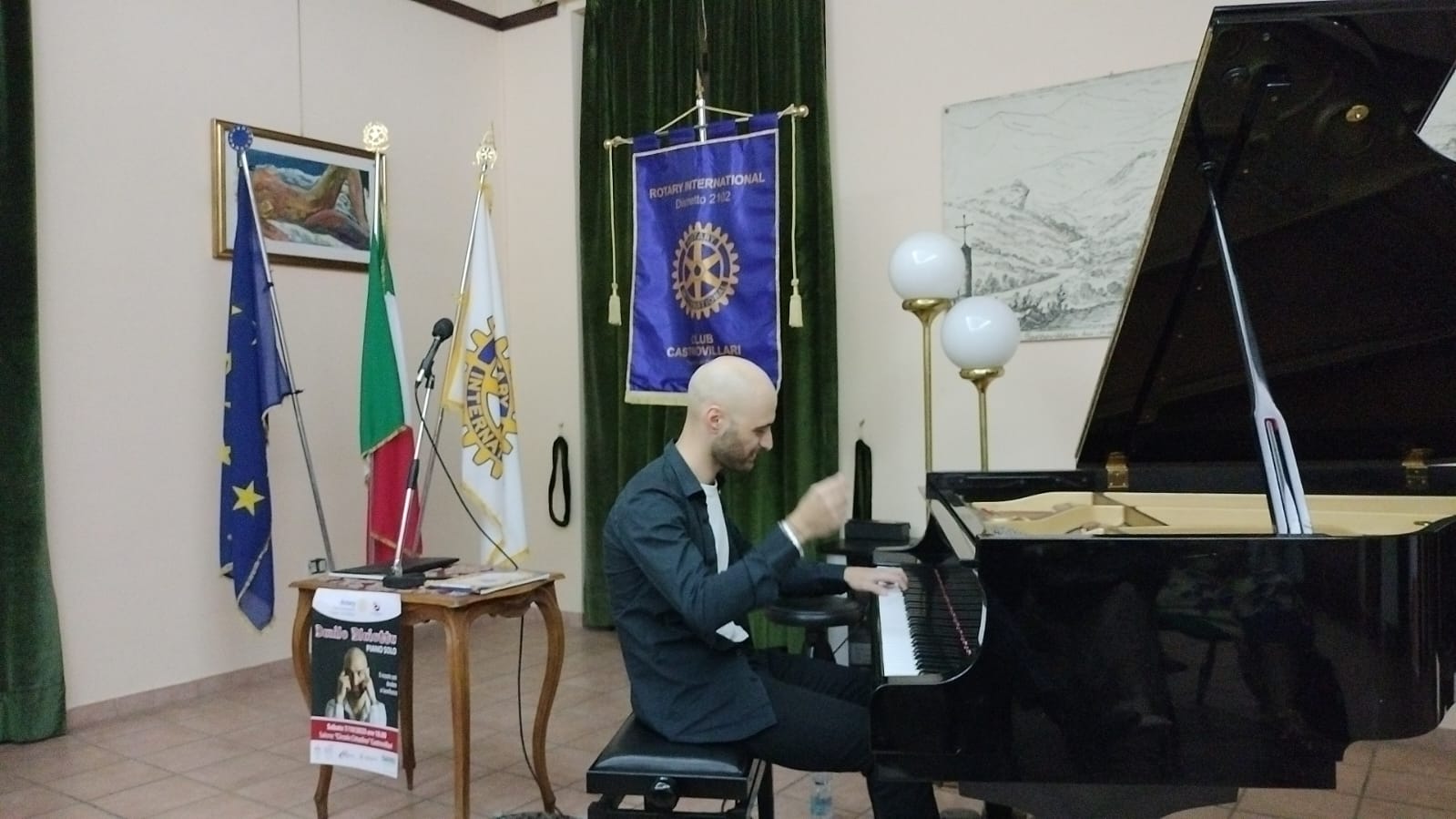 Rotary, successo di pubblico per il concerto benefico di Danilo Blaiotta
