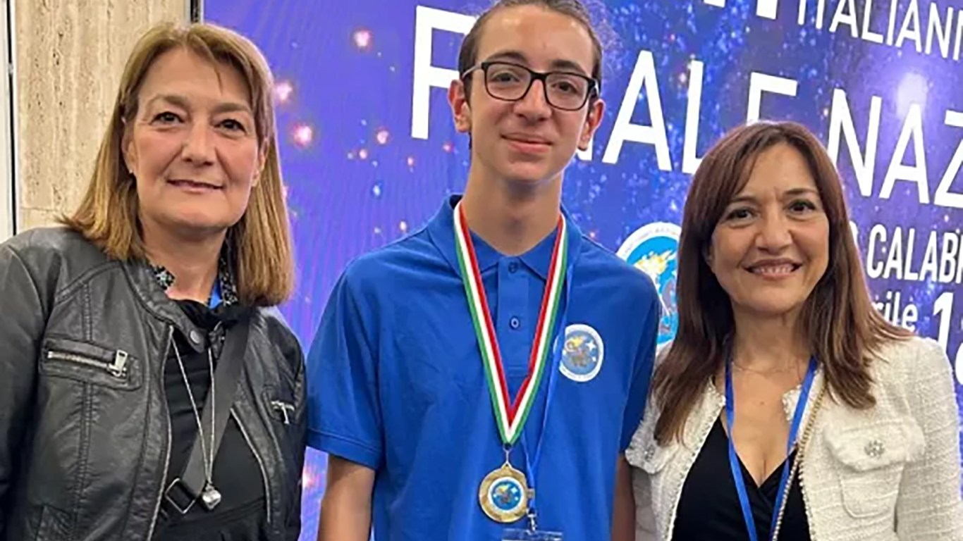 Campionati nazionali di Astronomia: trionfa un giovane castrovillarese